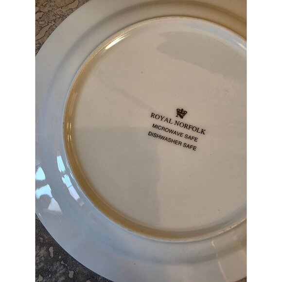 Set Of 2 Royal Norfolk Decorative Plates With Fruit & Wine Design By Gisela Grah - Picture 5 of 5